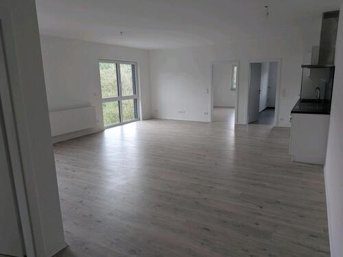 Foto - Großzügige, helle Wohnung, zentral gelegen
