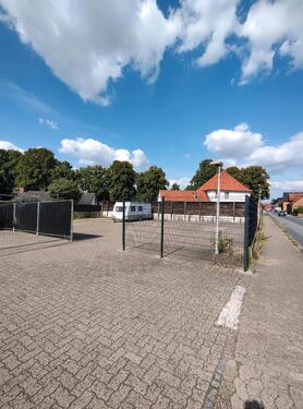 Foto - Stellplatz nur für Wohnwagen und Wohnmobile