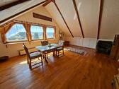 Foto - Gemütliche lichtdurchflutete Dachgeschosswohnung in Solms 2,5 ZKB