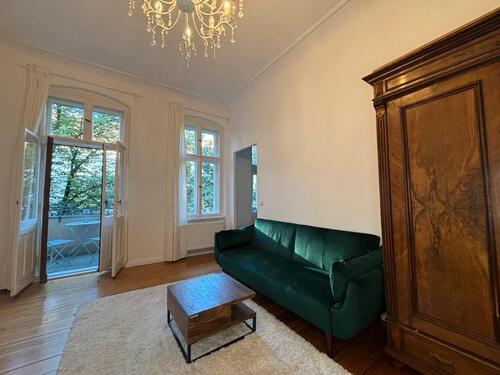 Foto - Möblierte Altbauwohnung mit Balkon nahe Spree in Charlottenburg