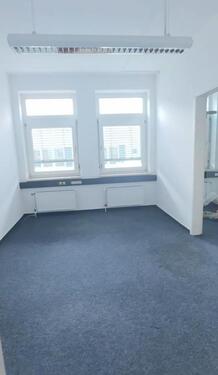 Foto - Büro zu vermieten Lübeck - 350,00 EUR Kaltmiete,
