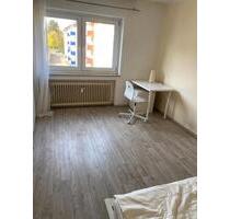 1 Zimmer aus Frauen WG ab 01.05 zu mieten - Singen (Hohentwiel)