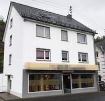 Attraktive 2-Zimmer-Dachgeschosswohnung in Kirchen (Sieg)