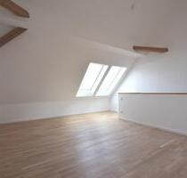 Große 2-Zi. Maisonette-Wohnung mit Einbauküche und Tiefgarage - Villingen-Schwenningen Kopsbühl