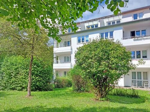 Foto - Stilvolle 4- Zimmer- Wohnung mit Süd-Terasse ins Grüne