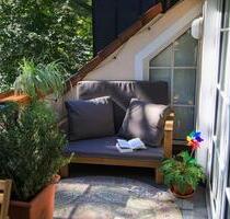 Möblierte 3-Zi. 113 m² – Süd-Loggia+Garten+Carport - 12 Monate - Buckenhof