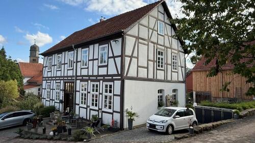 Foto - Einfamilienhaus, 204 qm, sehr guter Zustand, aufwendig saniert
