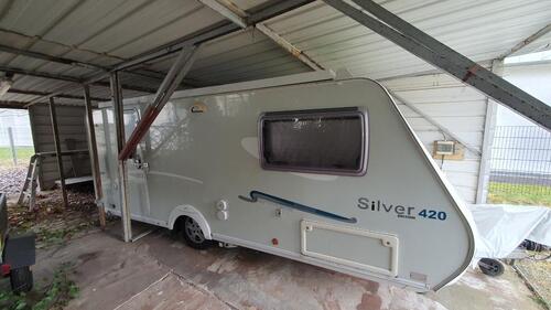 Foto - Stellplatz für Wohnmobile oder Wohnwagen o.a.