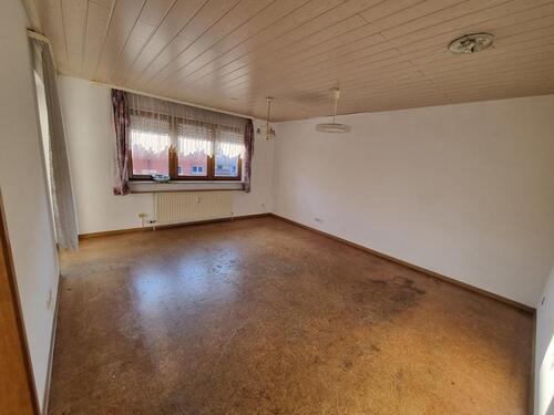 Foto - Helle 4-Zimmer Wohnung mit Balkon und Aufzug in Gemmingen