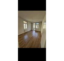 Schönes WG-ZIMMER in TOP LAGE mit EIGENEM BALKON - Würzburg Sanderau