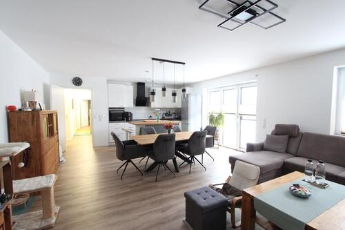Foto - Exklusive 4 Zimmerwohnung im Neubau, eigener Garten und Wallbox
