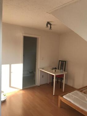 Foto - 1 Zimmer Dachgeschoßwohnung zur Miete in Braunschweig