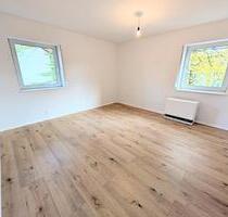 **Frisch renoviert: +neuer Laminat +weiße Wände +neues Tageslichtbad +gemütlich** - Marl Alt-Marl