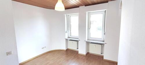 Foto - # Schöne Wohnung in Dirmingen # Balkon # guter Zustand # 3 ZKB EG