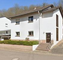 Provisionsfrei: Großzügiges Haus in Schmelz am Waldrand