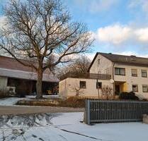 Wohnhaus plus ehem. Hofstelle - 410.000,00&nbsp;EUR Kaufpreis, ca.&nbsp; 145,00&nbsp;m&sup2; in Parsberg (PLZ: 92331)