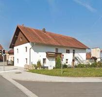 Haus mit zwei Wohnungen zu verkaufen - Vilshofen an der Donau