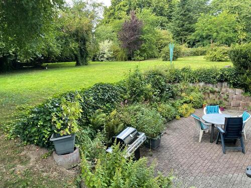 Foto - Zentrumsnahe ETW mit grünem Ausblick, Stellplatz, Terrasse