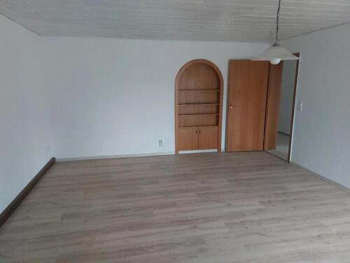 Foto - 4 Zimmer Wohnung ab sofort zu vermieten