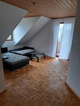 Foto - WG zimmer in einer schönen Dachgeschosswohnung