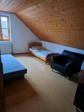 Foto - 4 Zimmer Etagenwohnung zur Miete in Oerlenbach