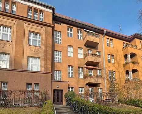 Foto - Wunderschöne 4 Zimmer Altbauwohnung nahe Rüdesheimer Platz