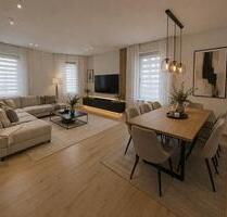 Helle moderne 3-Zi.Whg mit EBK,Stellplatz&Garten - ab sofort frei - Albstadt