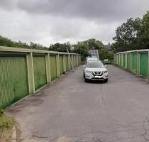 befestigte Freifläche + Garagen - Eutin