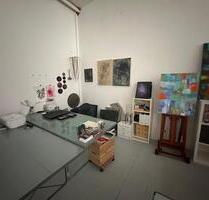 Arbeitsplatz in lebenslustiger Ateliergemeinschaft in Lierenfeld - All-in-Miete - Düsseldorf Stadtbezirk 8