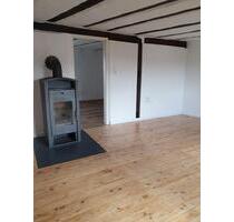 3-Zimmer-Wohnung im 2-FH mit Terrasse, Outdoor Bereich - Großostheim