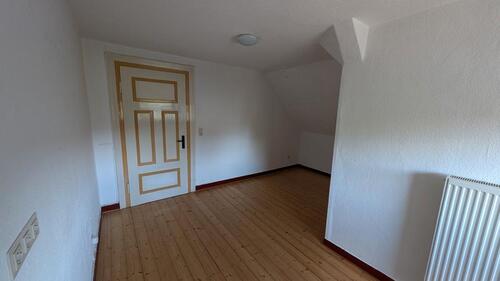 Foto - 2.5 Zimmer Dachgeschoßwohnung zur Miete in Jesberg