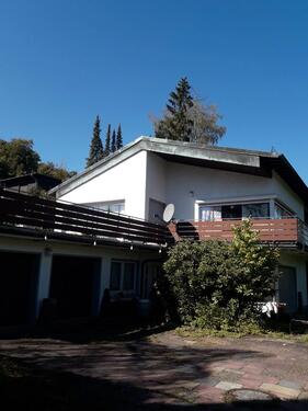 Foto - 1 - 2 Familienhaus Taunus - 650.000,00&nbsp;EUR Kaufpreis, ca.&nbsp; 321,00&nbsp;m&sup2;