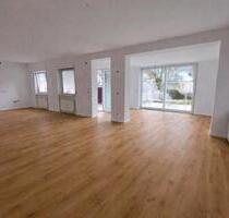 4 Zimmer Erdgeschoss Wohnung zu Vermieten mit Garten - Rodgau