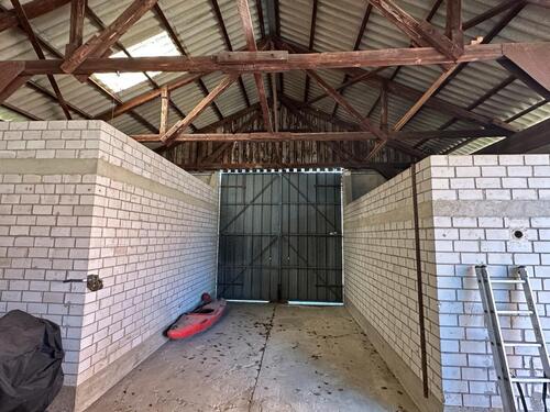 Foto - Unterstellfläche (3,8 x 5 m) ab sofort zu vermieten