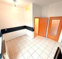 4-Zimmer Wohnung, hell, schön, zentrumsnah, ruhig, mit Küche - Oettingen in Bayern