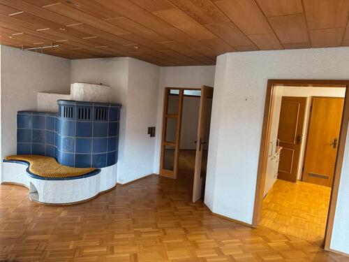 Foto - 106 qm Erdgeschoss Wohnung mit Kachelofen und Garten