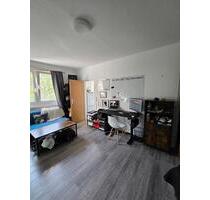 Renovierte 1 Zimmer Wohnung möbliert - Berlin Marzahn-Hellersdorf