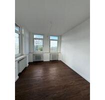 Wohnjuwel am Kesselbrink - modernisierte 3-Zimmerwohnung mit hochwertiger Einbauküche - Bielefeld