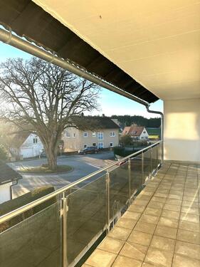 Foto - Saniertes Zweifamilienhaus in Seenähe
