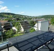 Moderne, neuwertige Wohnung mit Aufzug & einmaliger Aussicht in gefragter, ruhiger Lage von Balve