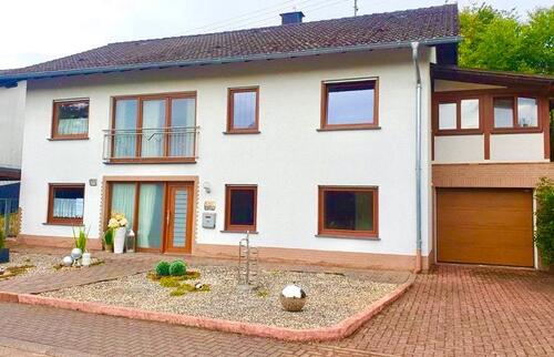 Foto - Wunderschön, modernes 1-2 Familienhaus in WeiskirchenRappweiler