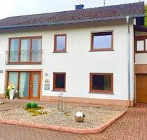 Wunderschön, modernes 1-2 Familienhaus in WeiskirchenRappweiler