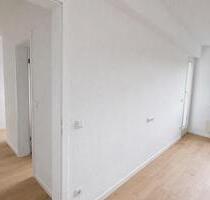 Komplett renovierte 2-Zimmer Wohnung geeignet für 2er WG - Köln Kalk