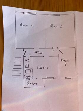 Foto - Sonnige 3-Raumwohnung im Blumenviertel ab 1.5.
