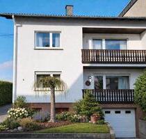 Ein- Zwei-Familien-Haus im Ortskern von Elz