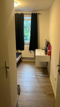 Foto - Zimmer in Zuffenhausen mit eigen Dusche und WC