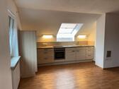 Foto - Attraktive 2-Zimmer-Dachgeschosswohnung in ruhiger Lage