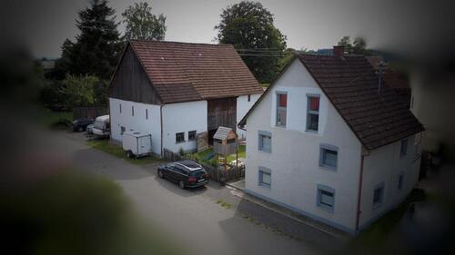 Foto - Einfamilienhaus mit großem Stadel in Erolzheim