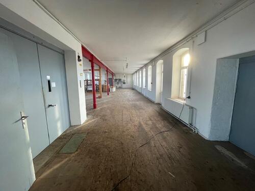 Foto - 362 m² zB als Werkstatt,Atelier,Lagerraum,Hobbyraum zu vermieten