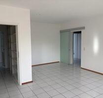 Ruhig gelgene 2-Zimmer-Wohnung im Erdgeschoss mit Einbauküche zu vermieten! - Kammlach